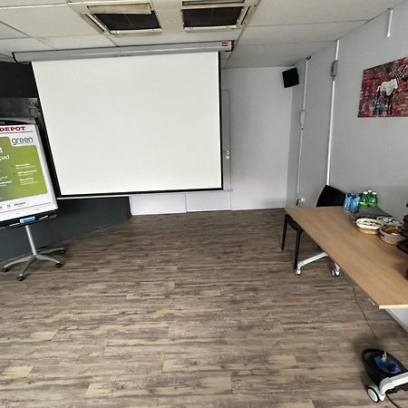 Kyriad Marne-La-Vallee Torcy Torcy  Luaran gambar